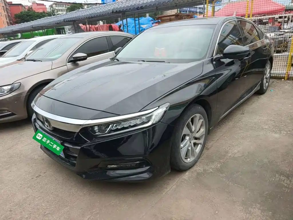 Honda Accord 2021 — фото 1