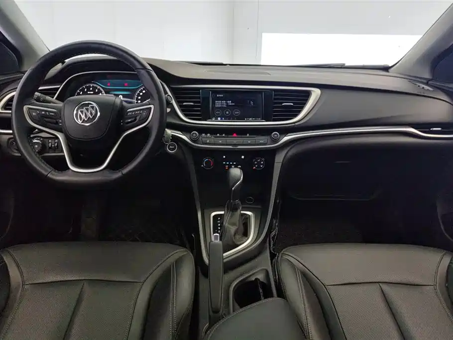 Buick Excelle 2021 — фото 12