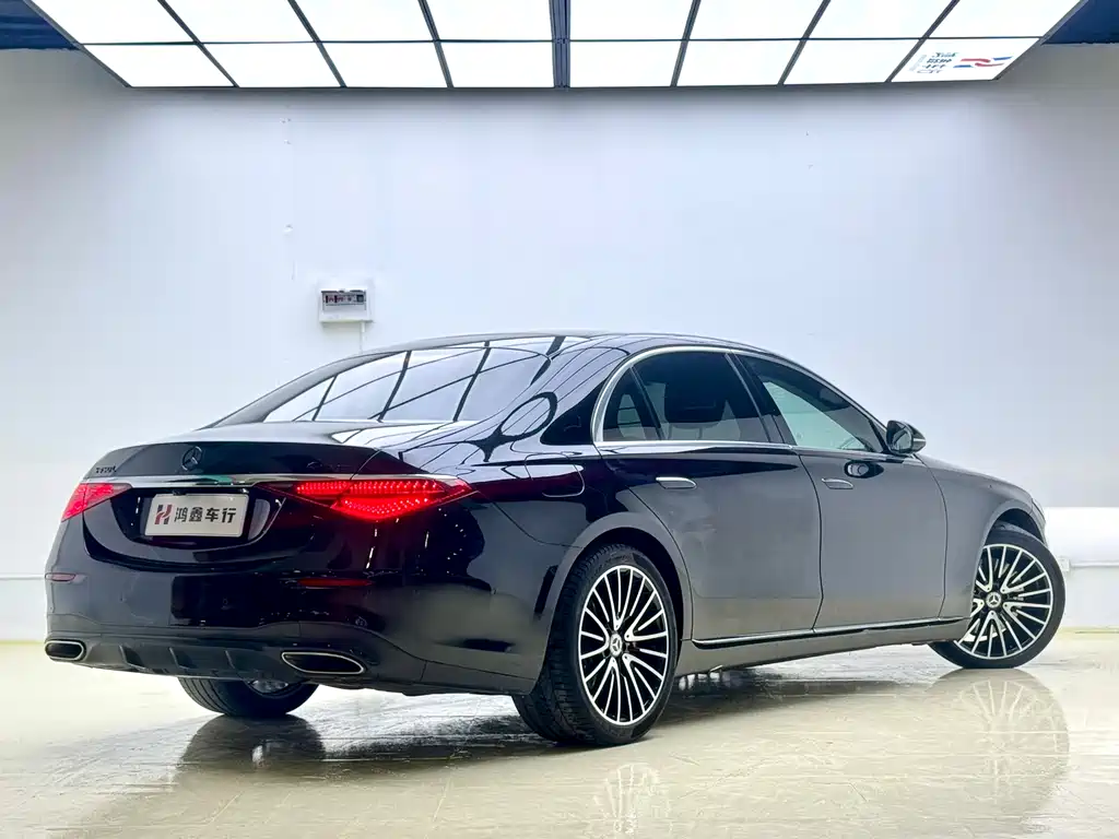 Mercedes-Benz S-Class 2023 — фото 4