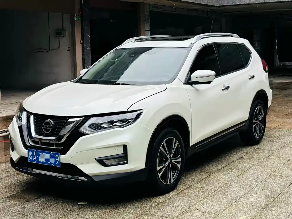 Nissan X-Trail 2021 — фото 1