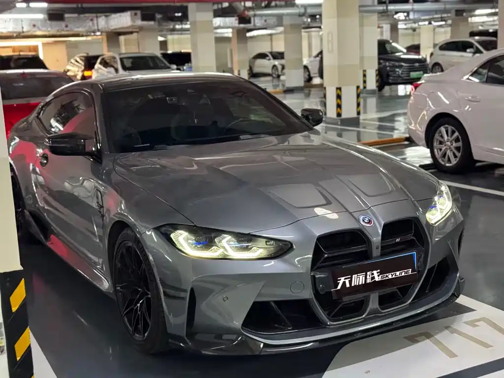 BMW M4 2022 — фото 3