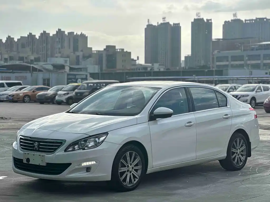 Peugeot 408 2017