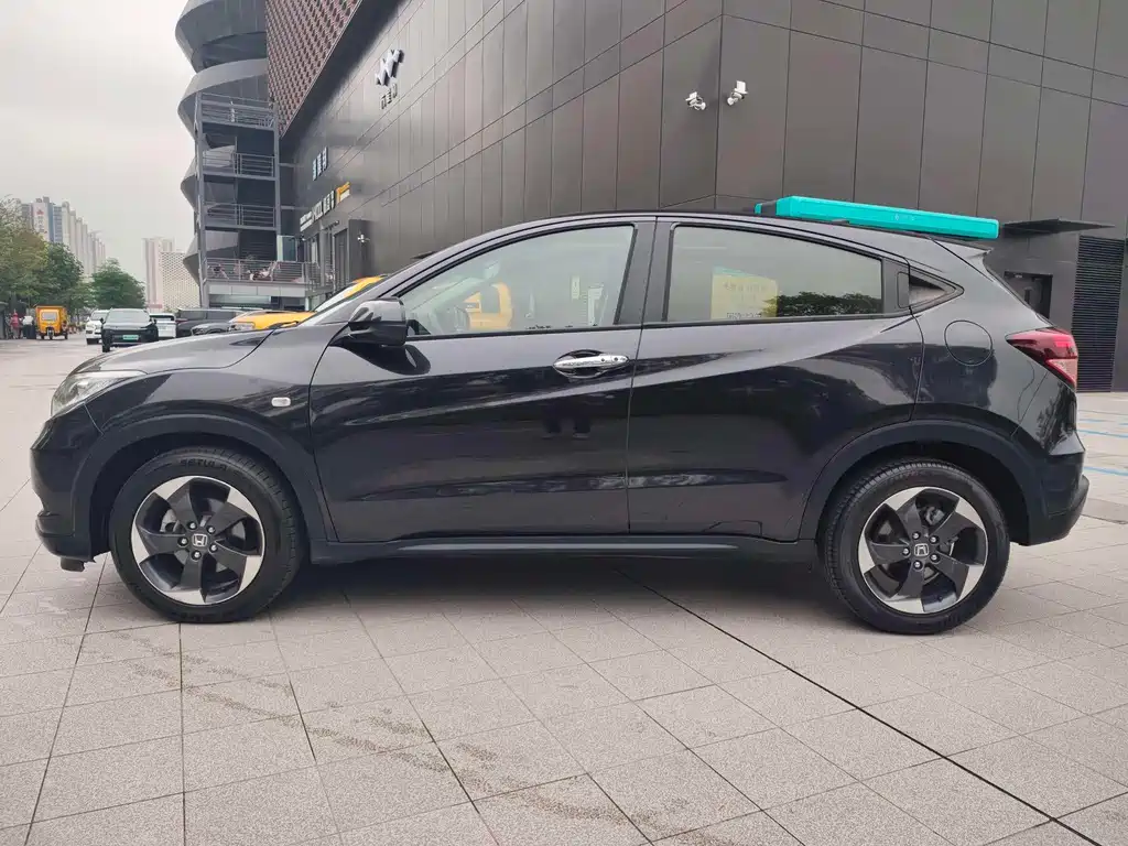Honda Vezel 2018 — фото 7