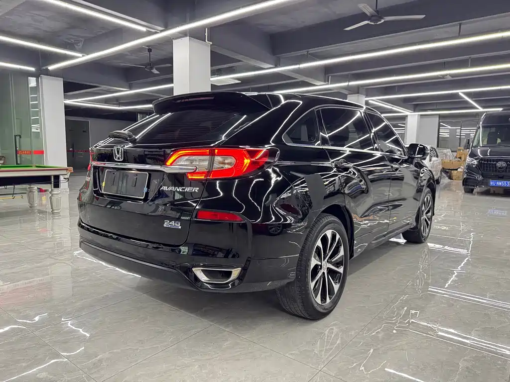 Honda Avancier 2018 — фото 3