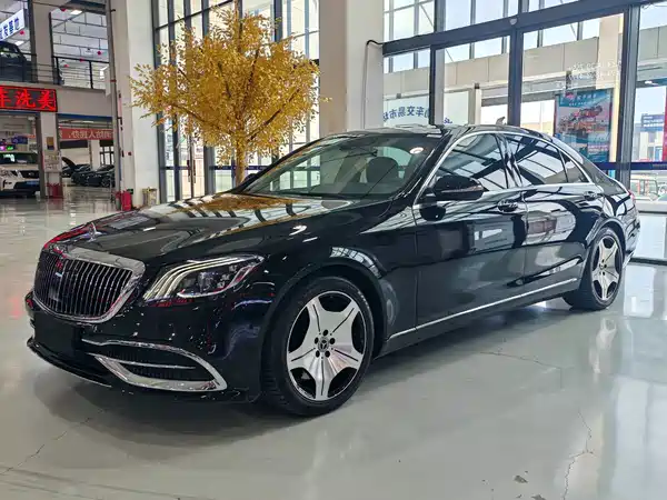 Mercedes-Benz S-Class 2020