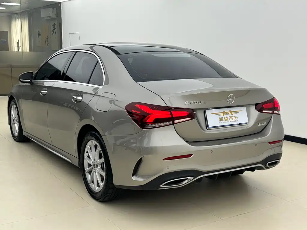 Mercedes-Benz A-Class 2019 — фото 26