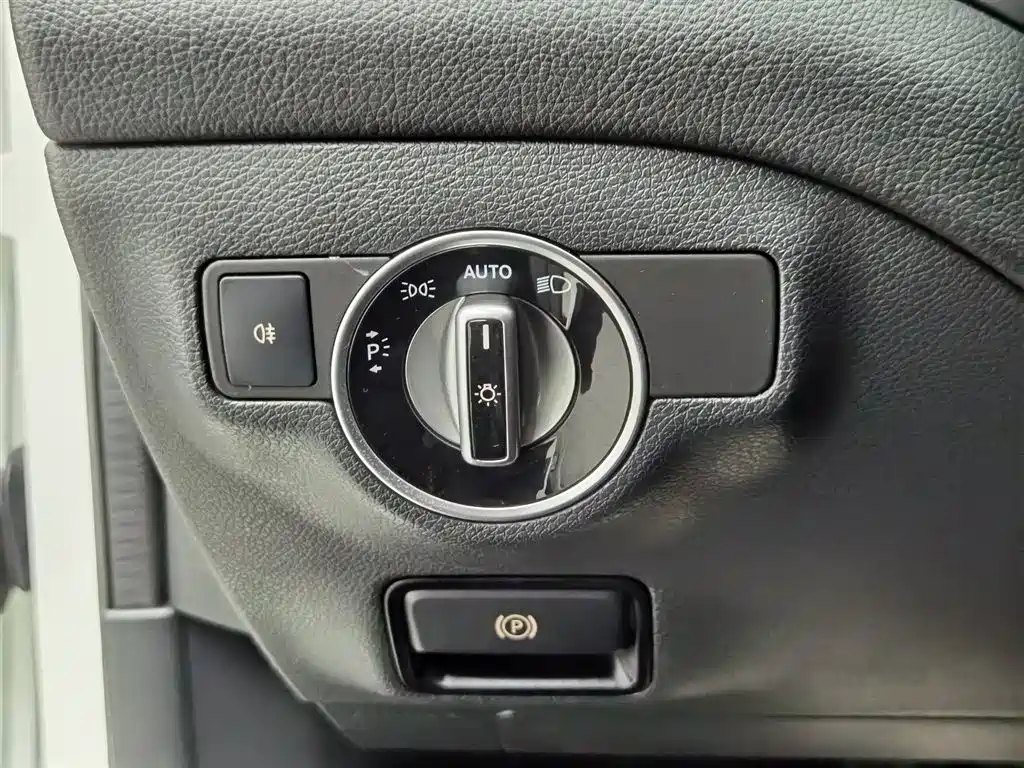 Mercedes-Benz GLA 2019 — фото 21