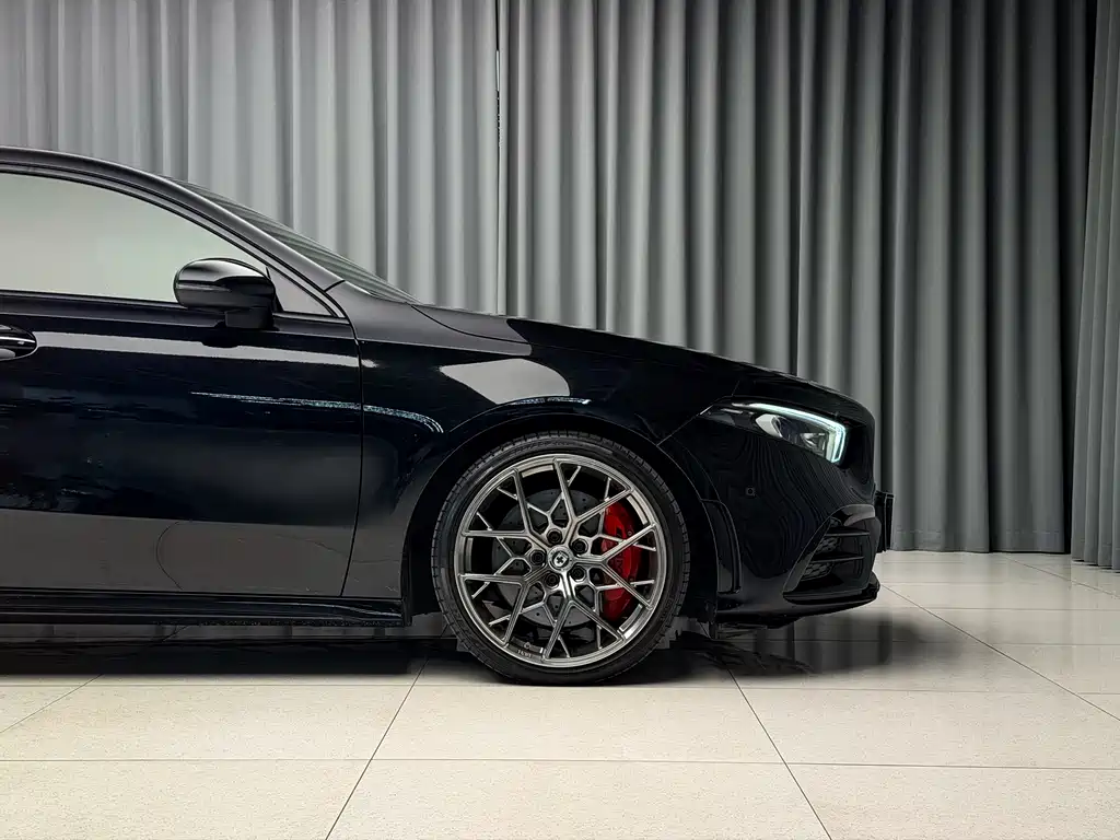Mercedes-Benz A-Class AMG 2023 — фото 5