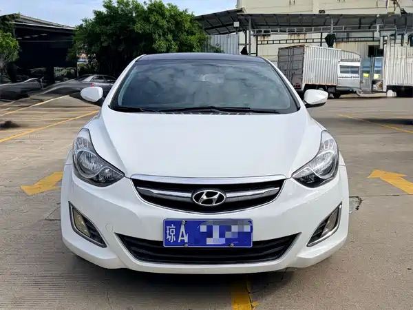 Hyundai Elantra Langdong 2016