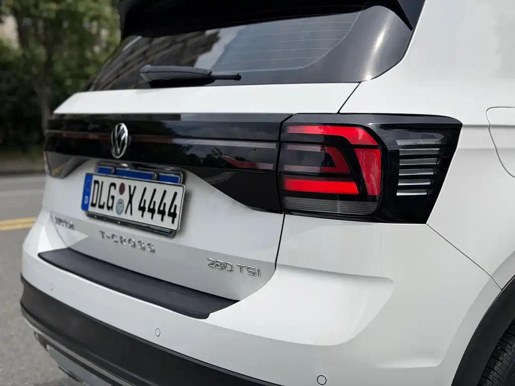 Volkswagen T-Cross 2021 — фото 28