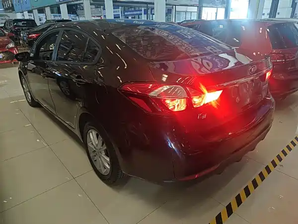 Kia K3 2016