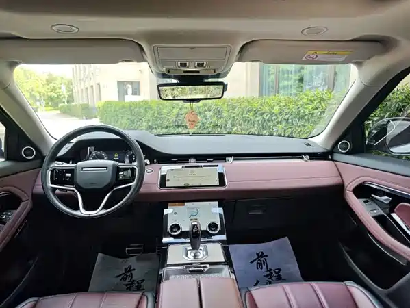 Land Rover Range Rover Evoque 2023