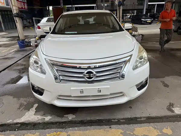 Nissan Teana 2014