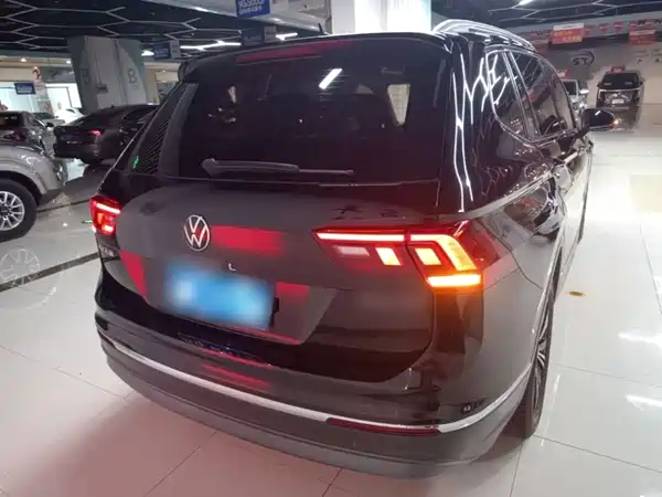 Volkswagen Tiguan L 2021