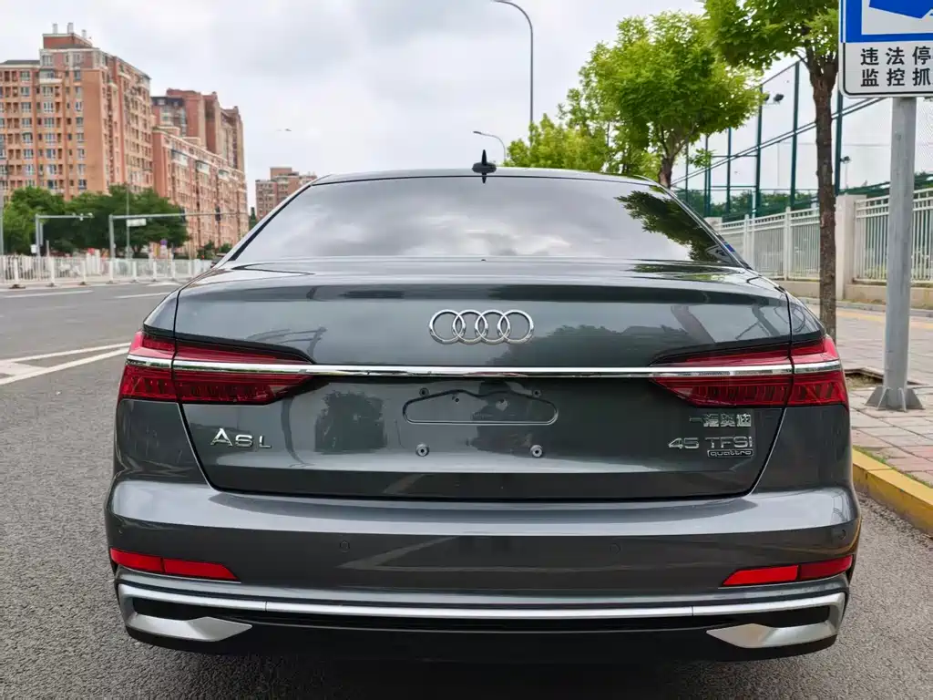 Audi A6L 2025 — фото 27