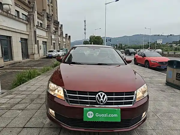 Volkswagen Gran Lavida 2013