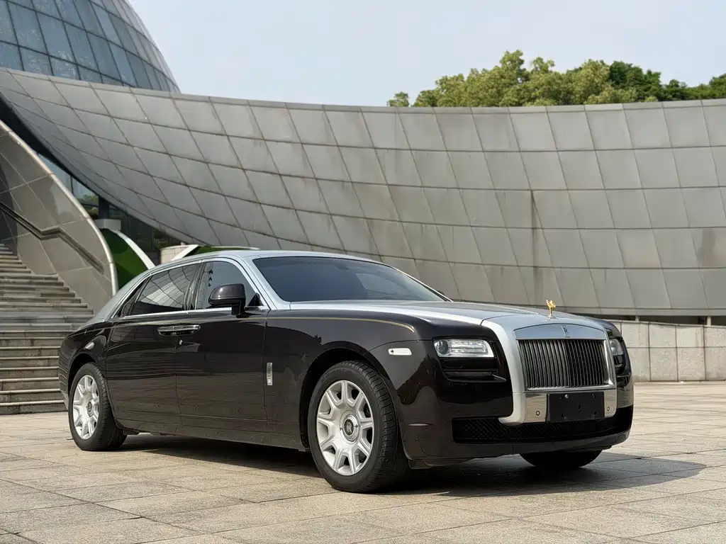 Rolls-Royce Ghost 2013 — фото 3