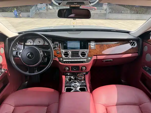 Rolls-Royce Ghost 2014
