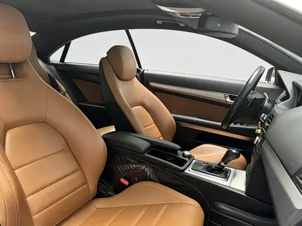 Mercedes-Benz E-Class 2012
