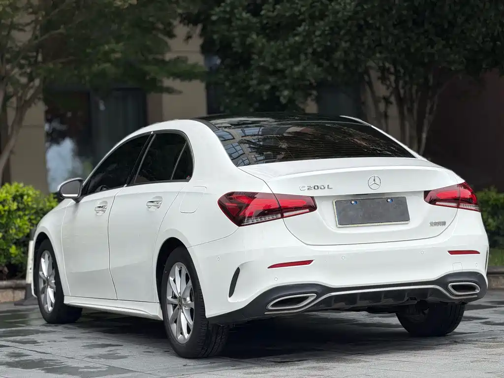 Mercedes-Benz A-Class 2022 — фото 8
