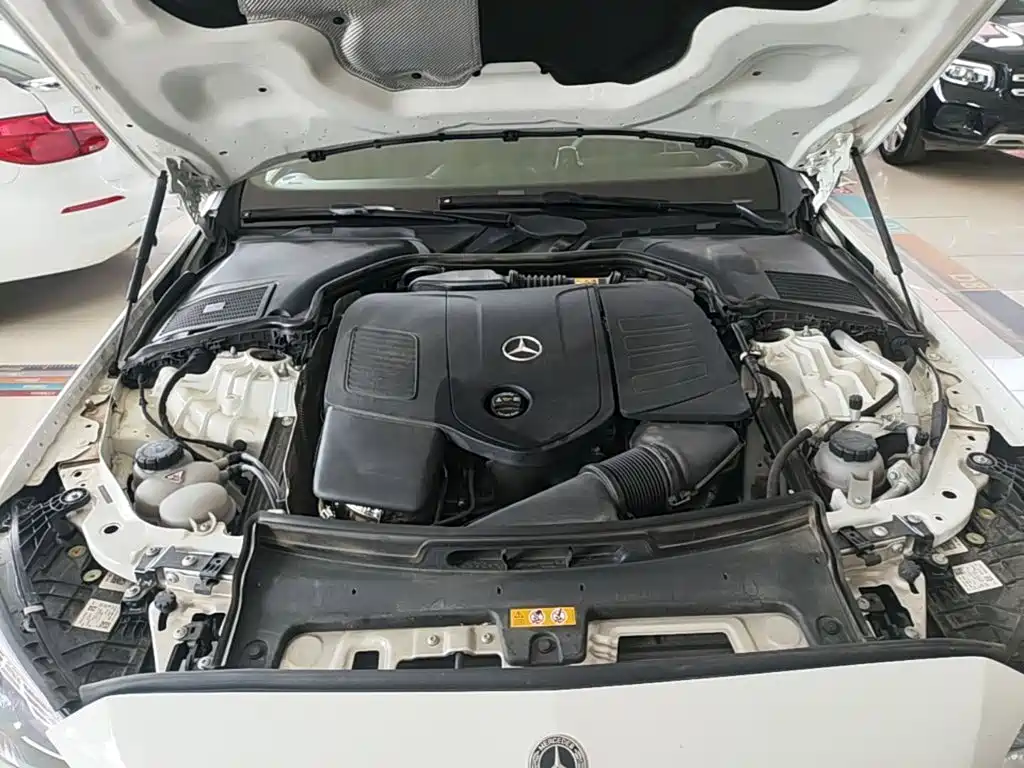 Mercedes-Benz C-Class 2024 — фото 20