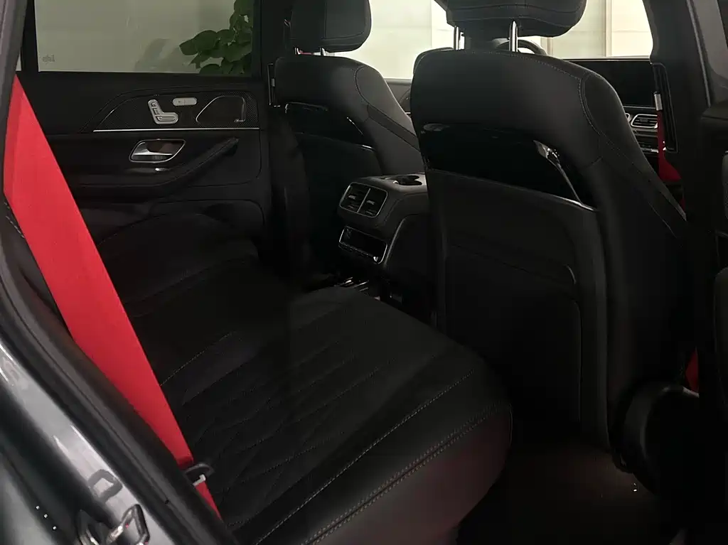 Mercedes-Benz GLS AMG — фото 6