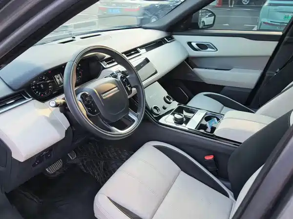 Land Rover Range Rover Velar 2017