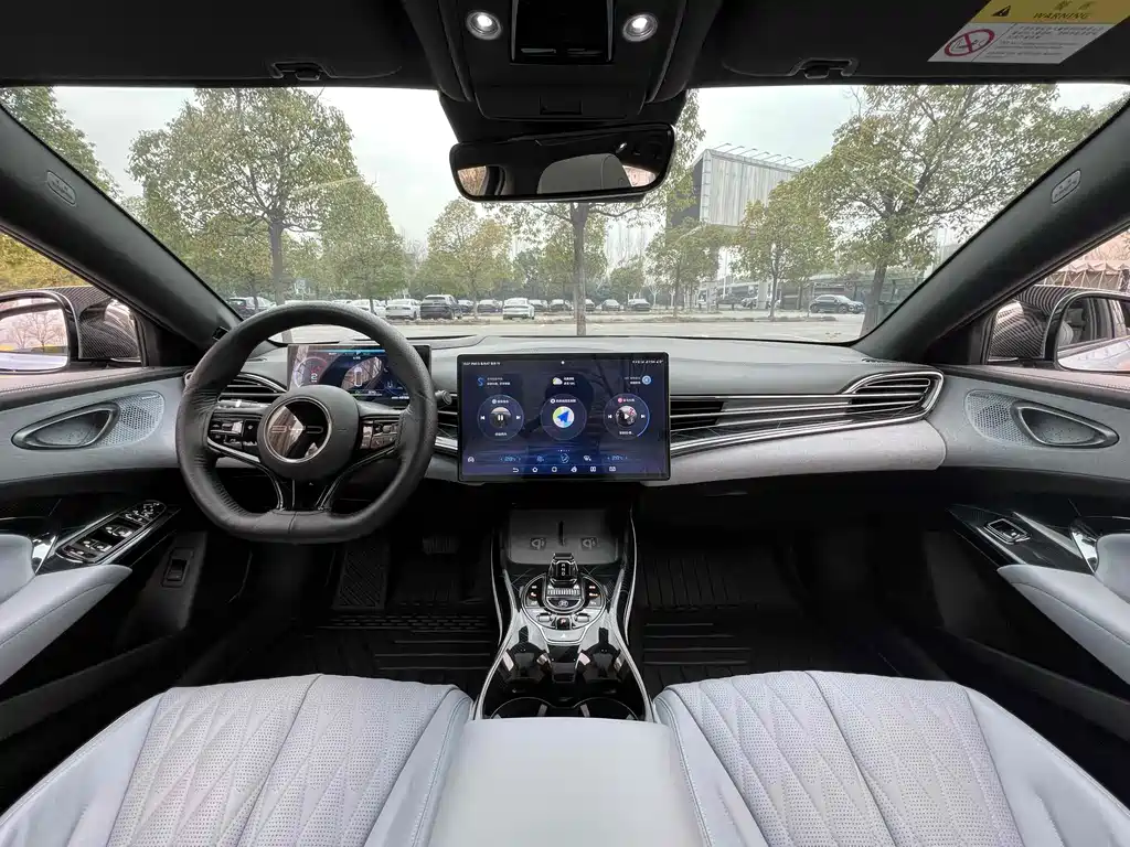 BYD Seal 2022 — фото 10
