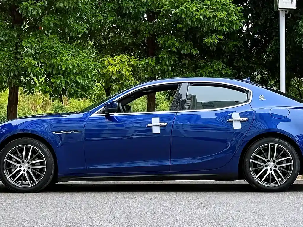 Maserati Ghibli 2019 — фото 2
