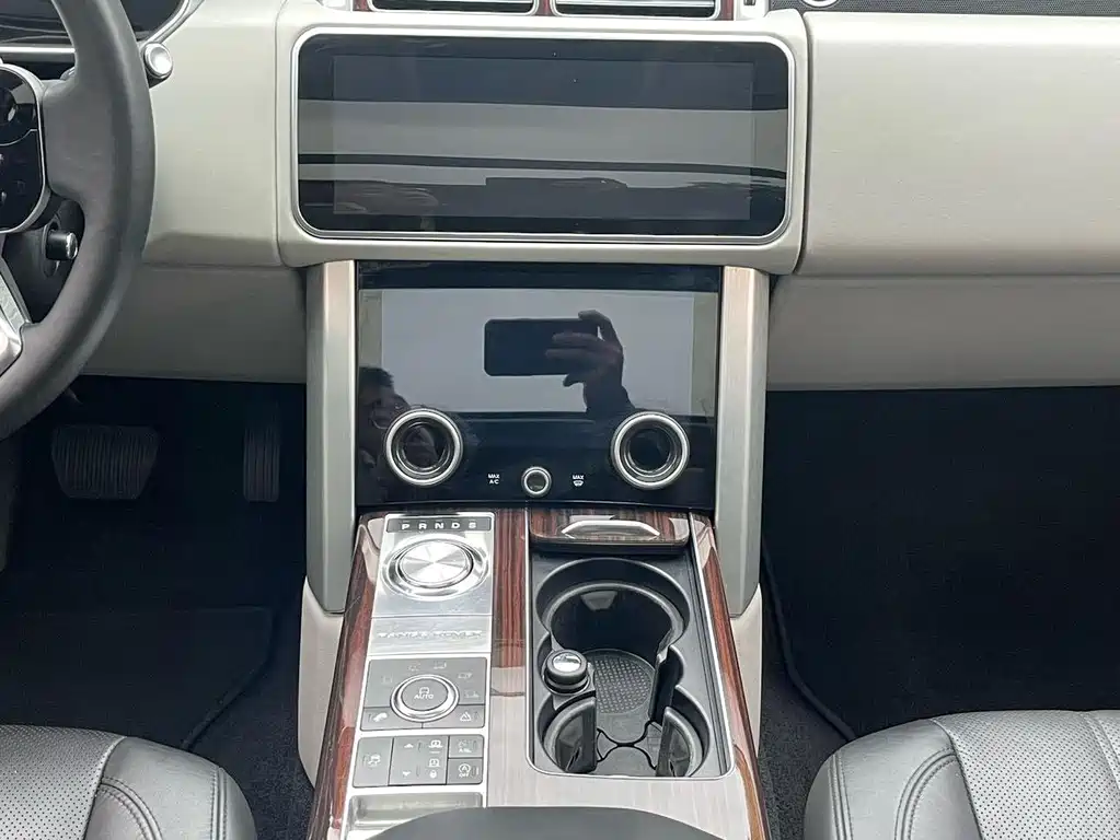 Land Rover Range Rover 2015 — фото 12