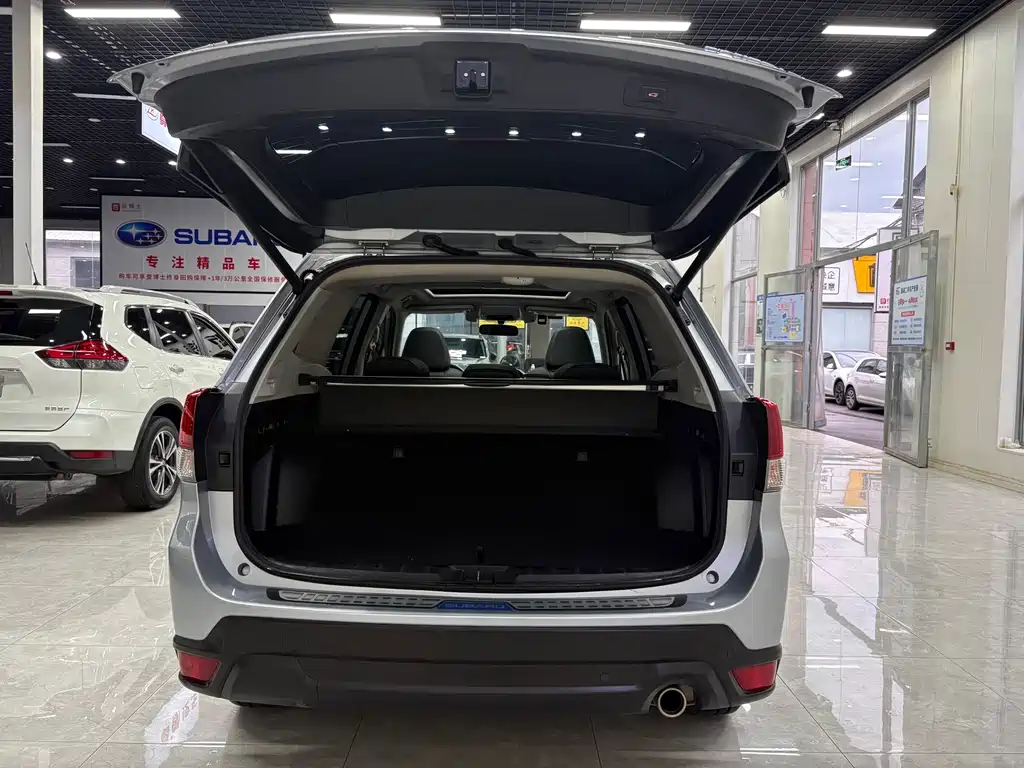 Subaru Forester 2021 — фото 21