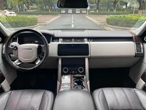 Land Rover Range Rover 2015