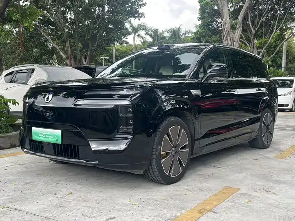 Denza N8L 2025