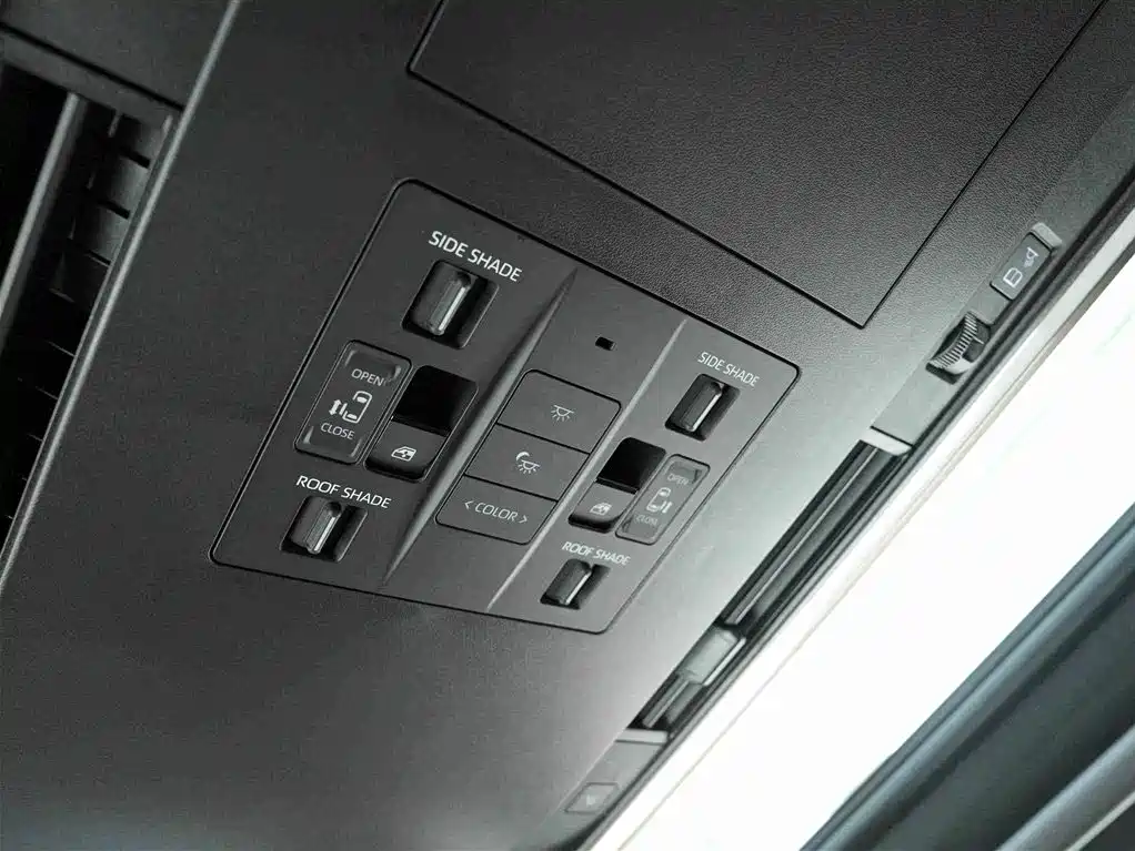 Toyota Vellfire 2025 — фото 19