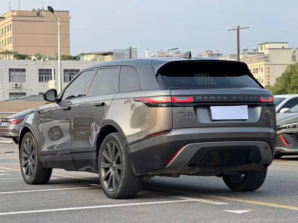 Land Rover Velar 2017 — фото 9