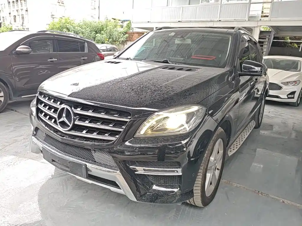 Mercedes-Benz M-Class 2015 — фото 1