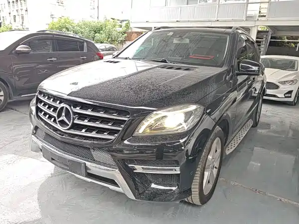 Mercedes-Benz M-Class 2015