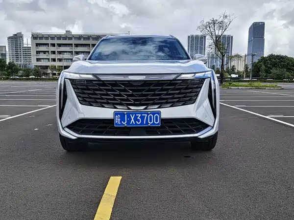 Geely Boyue L 2024