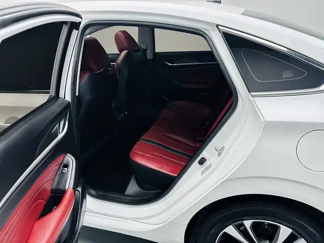 Changan Eado 2021 — фото 15