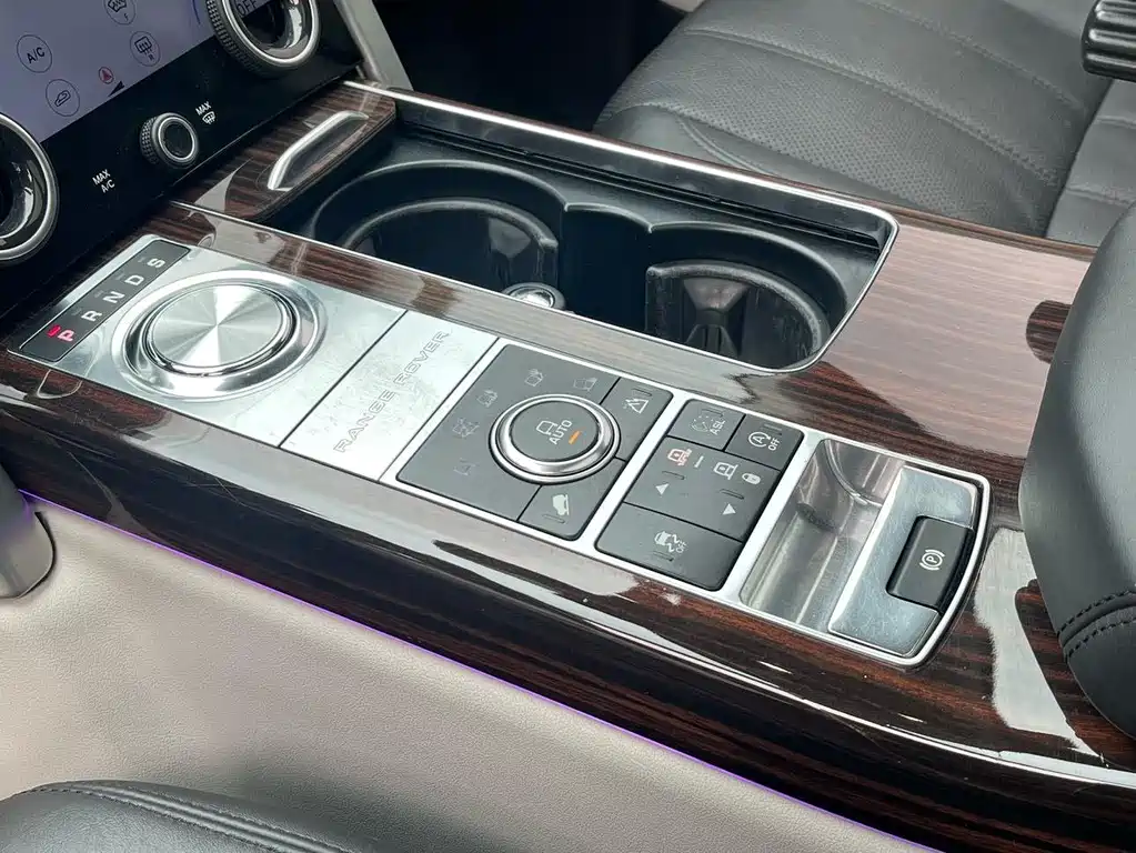 Land Rover Range Rover 2015 — фото 13