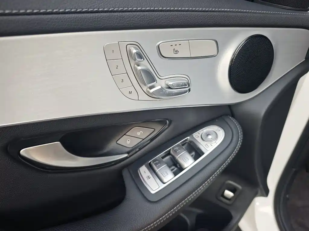 Mercedes-Benz GLC Coupe 2022 — фото 13