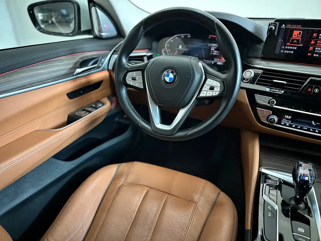 BMW 6 Series GT 2020 — фото 17