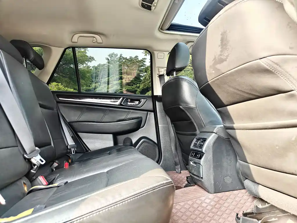 Subaru Outback 2016 — фото 17