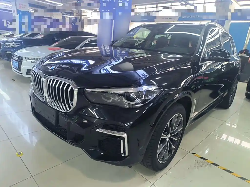 BMW X5 2023 — фото 1