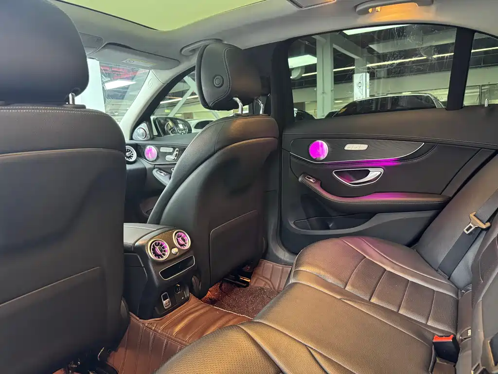 Mercedes-Benz C-Class 2020 — фото 8