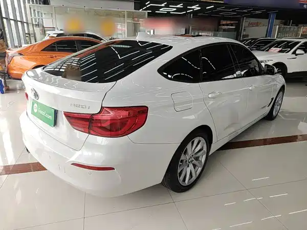 BMW 3 Series GT 2018
