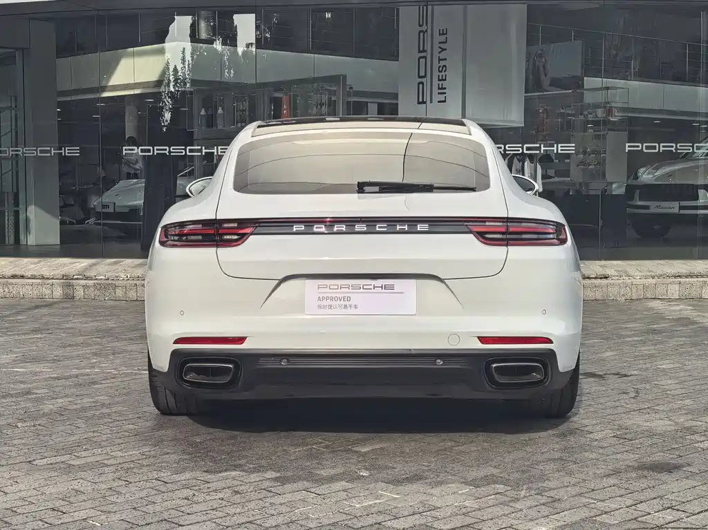 Porsche Panamera 2019 — фото 20