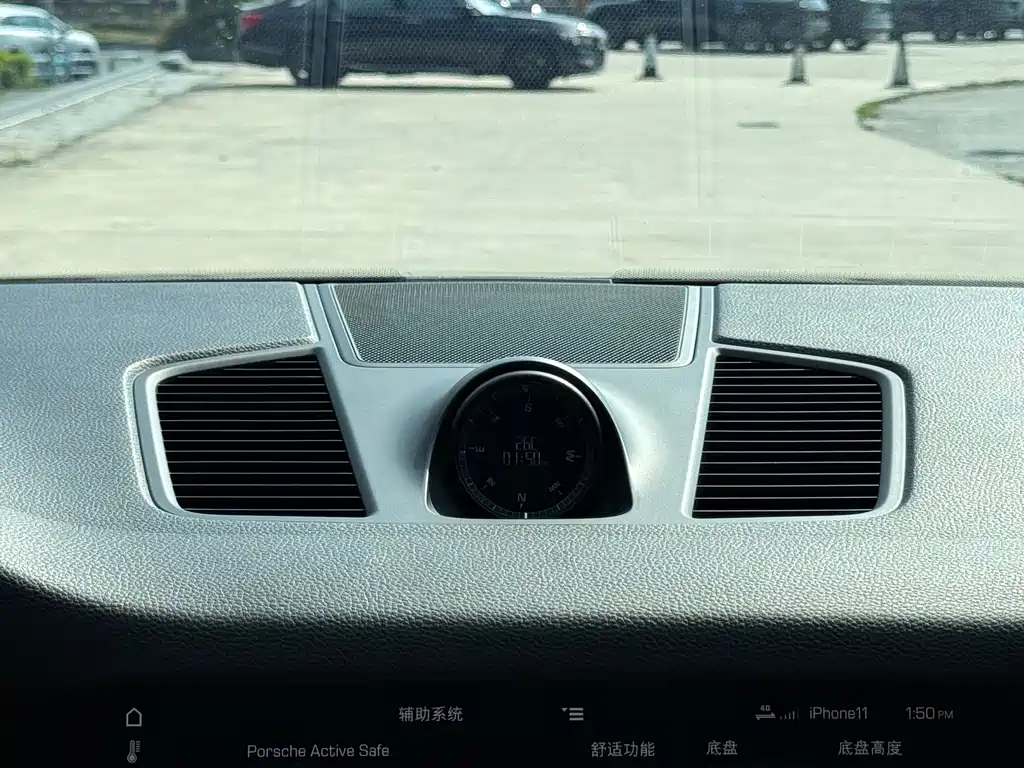 Porsche Cayenne 2018 — фото 17