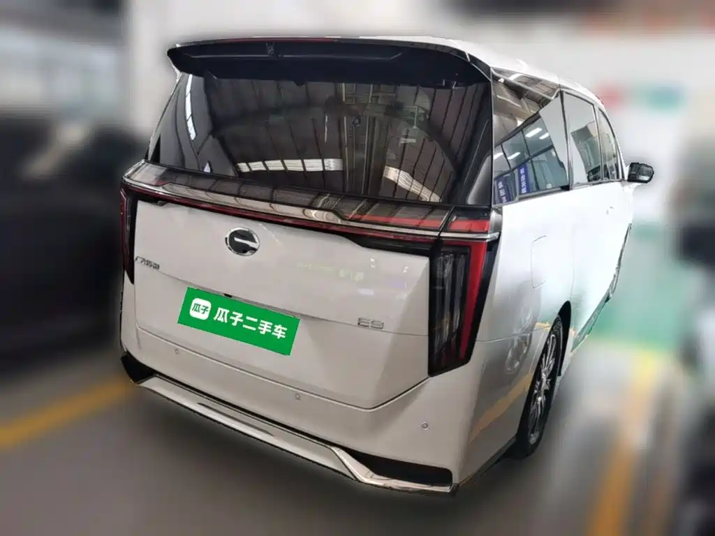 GAC Motor Trumpchi E9 2025 — фото 12