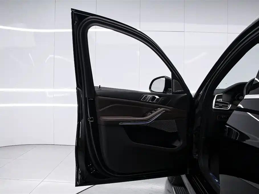 BMW X5 2023 — фото 11